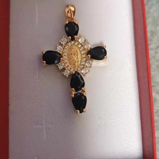 Pendentif croix pierre obsidienne